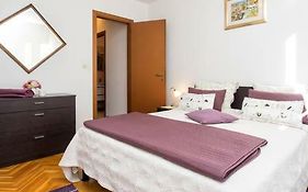 Apartment Bucka